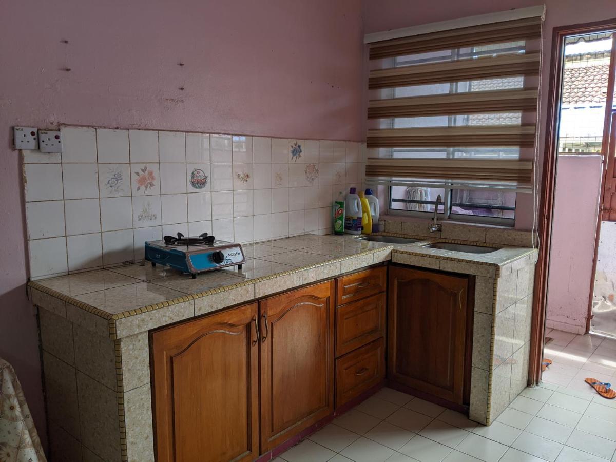 Aryani Homestay Kampong Kelemak 客房 照片