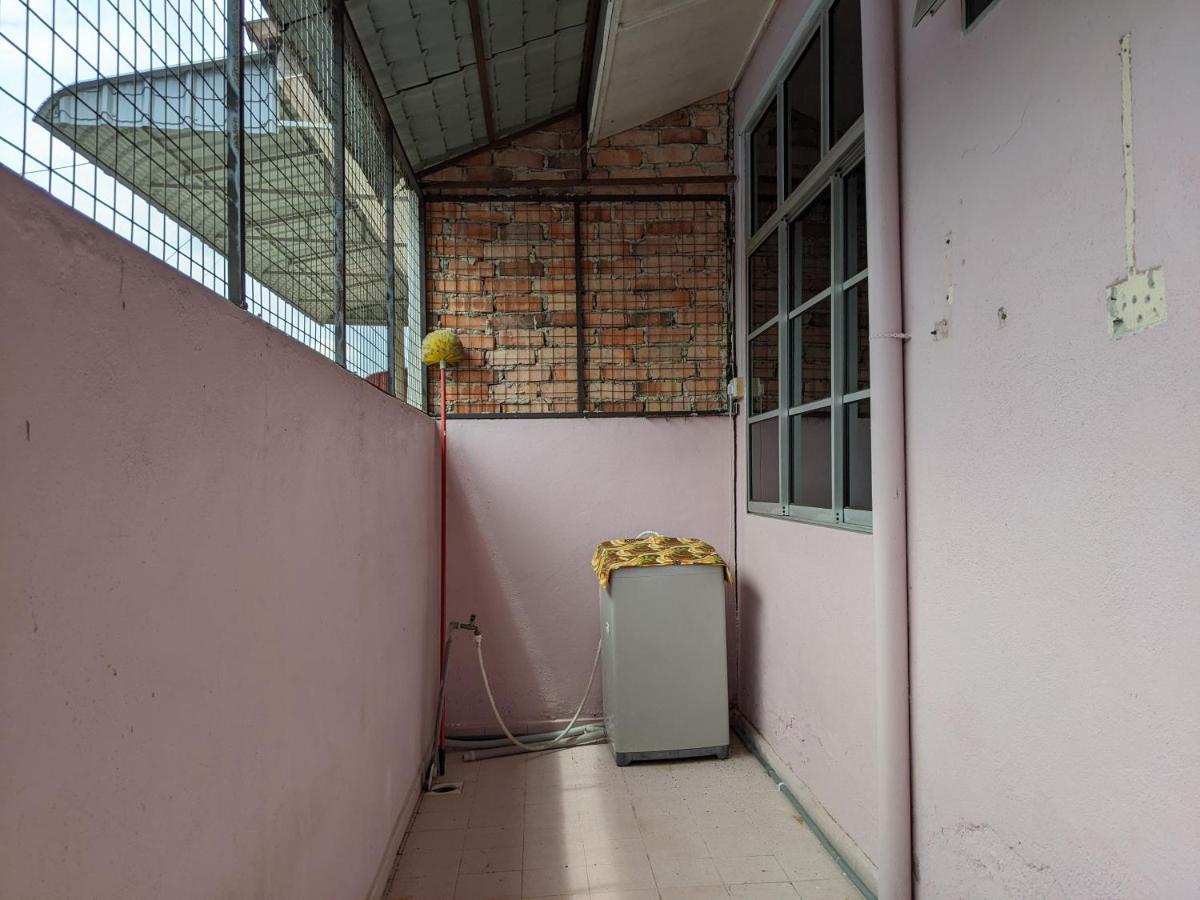 Aryani Homestay Kampong Kelemak 客房 照片